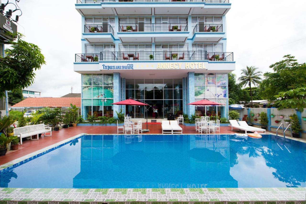 Annecy Hotel Vang Vieng Dış mekan fotoğraf