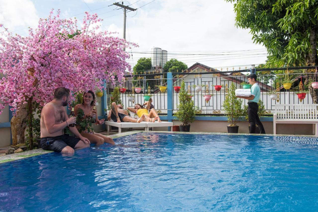 Annecy Hotel Vang Vieng Dış mekan fotoğraf